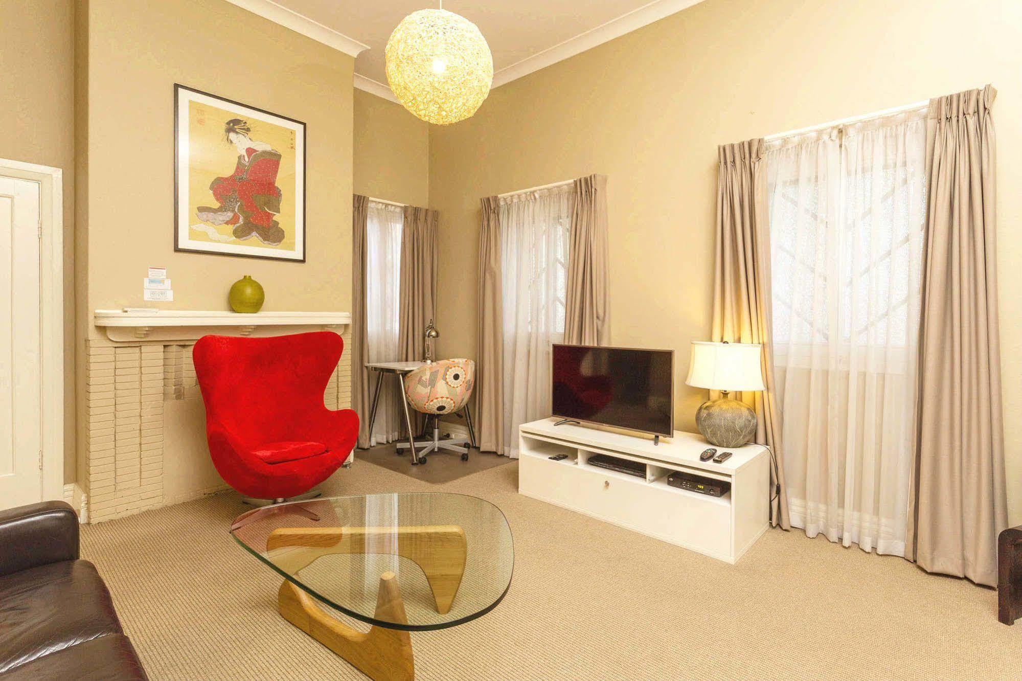 Globe Apartments Wagga Wagga Exterior photo